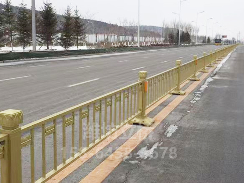 復(fù)合管護(hù)欄